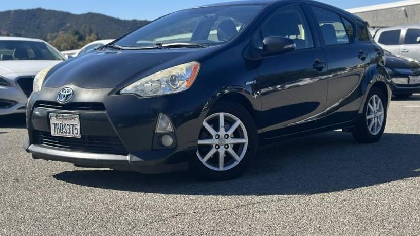 TOYOTA PRIUS C 2014 JTDKDTB34E1069037 image